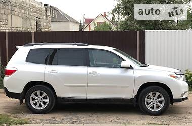 Позашляховик / Кросовер Toyota Highlander 2013 в Кам'янець-Подільському