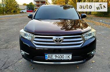 Внедорожник / Кроссовер Toyota Highlander 2012 в Кривом Роге