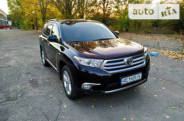 Внедорожник / Кроссовер Toyota Highlander 2012 в Кривом Роге