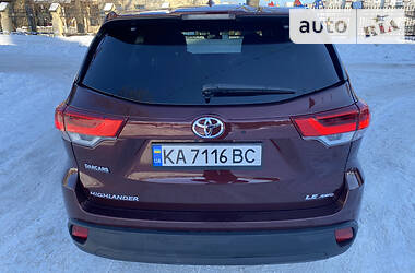 Внедорожник / Кроссовер Toyota Highlander 2018 в Фастове