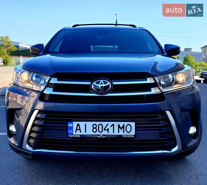 Toyota Highlander 2019