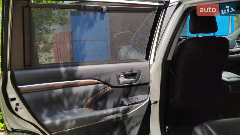 Позашляховик / Кросовер Toyota Highlander 2014 в Умані