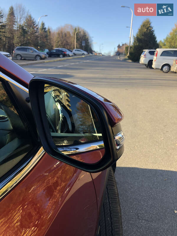 Внедорожник / Кроссовер Toyota Highlander 2017 в Бориславе