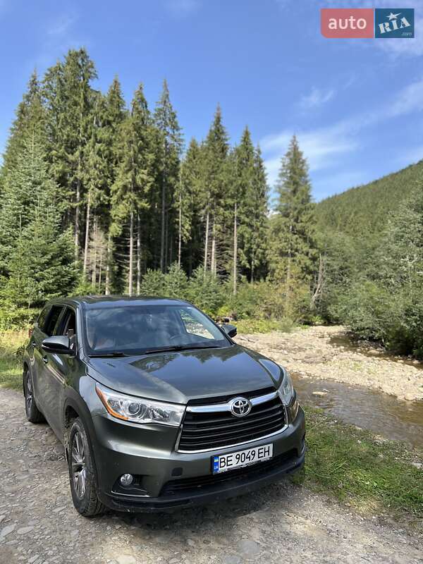 Позашляховик / Кросовер Toyota Highlander 2014 в Миколаєві