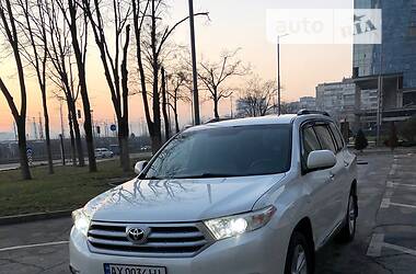 Внедорожник / Кроссовер Toyota Highlander 2012 в Киеве