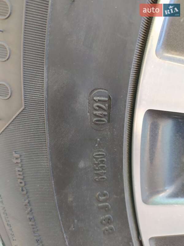 Внедорожник / Кроссовер Toyota Highlander 2017 в Хмельницком