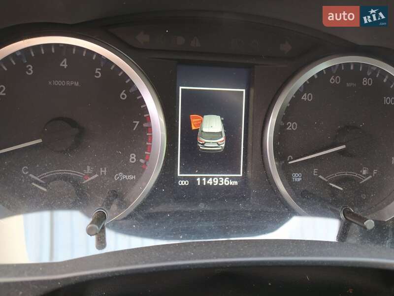 Внедорожник / Кроссовер Toyota Highlander 2017 в Хмельницком