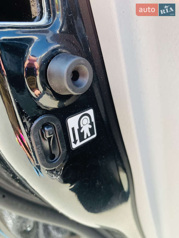 Позашляховик / Кросовер Toyota Highlander 2018 в Харкові