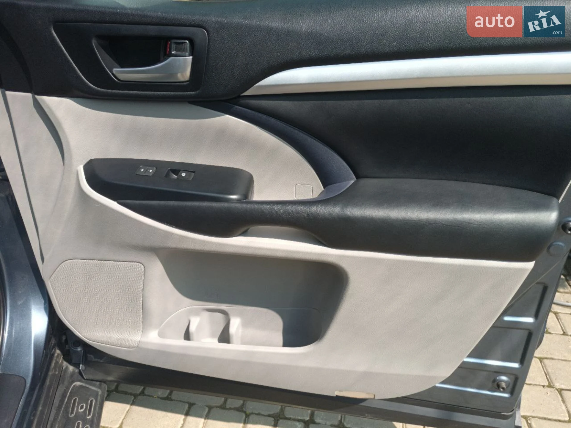 2017 Toyota Highlander - мініатюра 26
