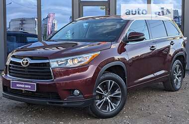 Позашляховик / Кросовер Toyota Highlander 2015 в Києві