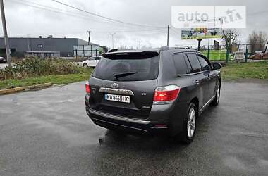 Позашляховик / Кросовер Toyota Highlander 2012 в Вишгороді