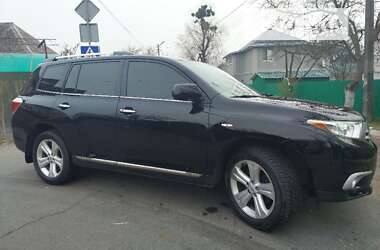 Позашляховик / Кросовер Toyota Highlander 2011 в Києві