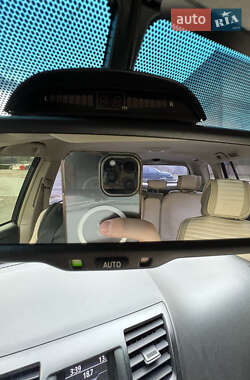 Внедорожник / Кроссовер Toyota Highlander 2012 в Вольногорске