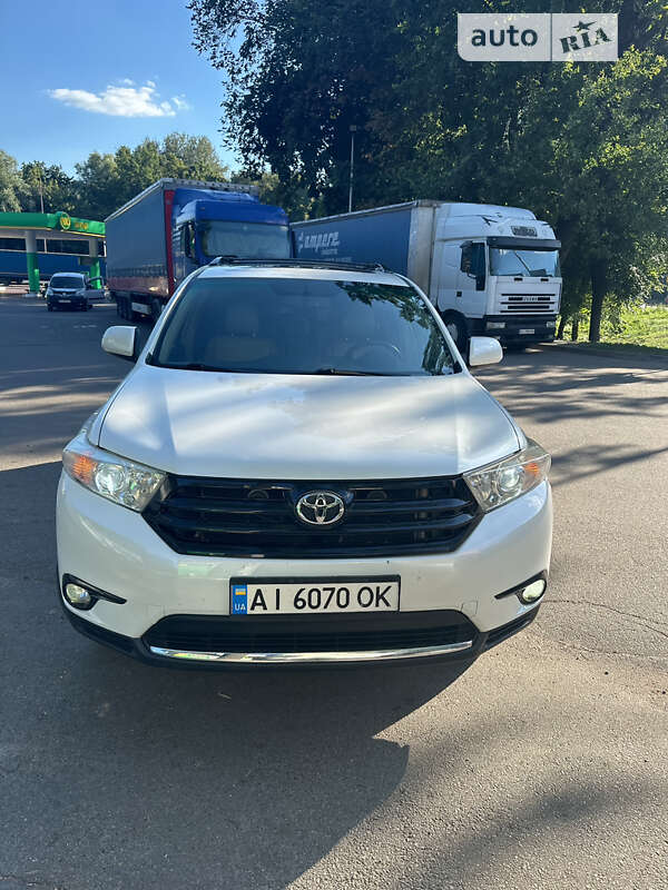 Внедорожник / Кроссовер Toyota Highlander 2013 в Киеве