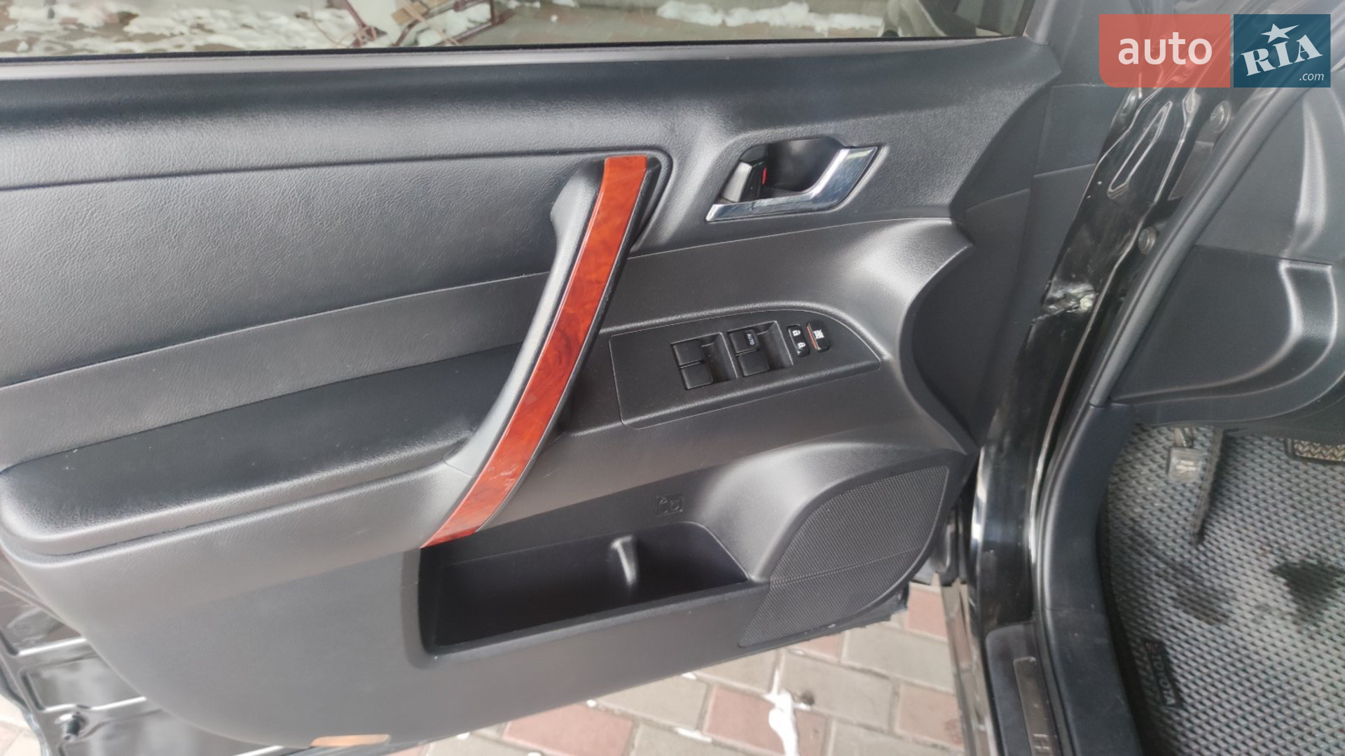 2011 Toyota Highlander - мініатюра 8
