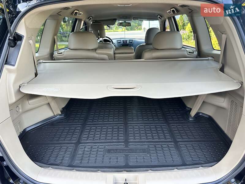 Позашляховик / Кросовер Toyota Highlander 2010 в Києві