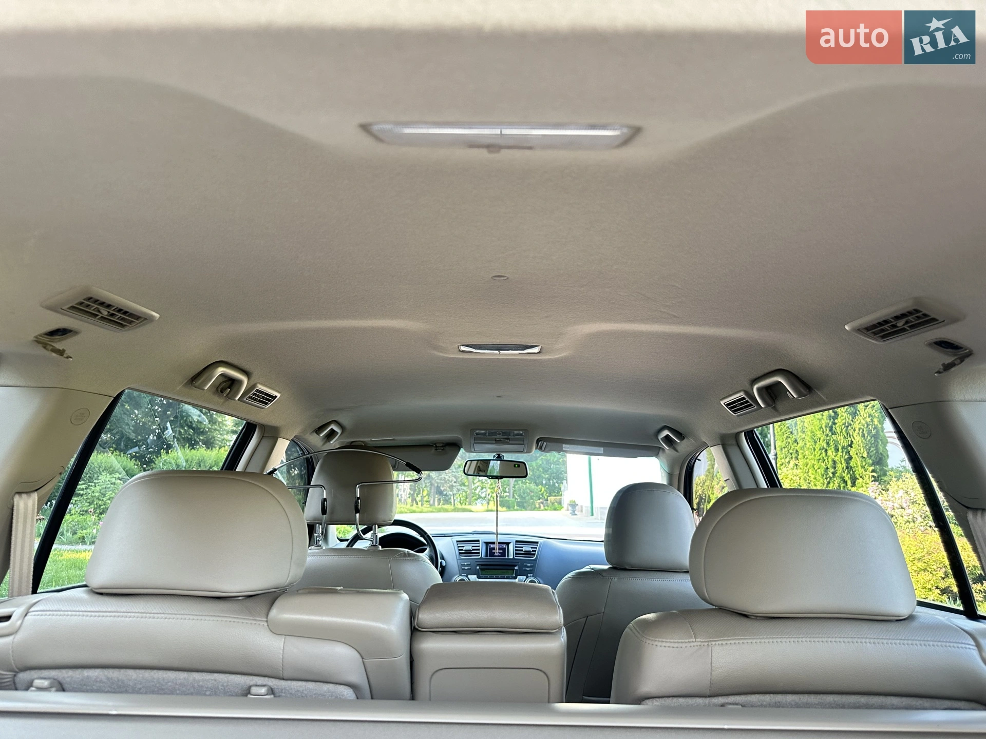 2010 Toyota Highlander - мініатюра 24