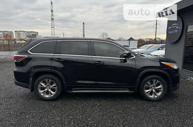 Внедорожник / Кроссовер Toyota Highlander 2014 в Мукачево