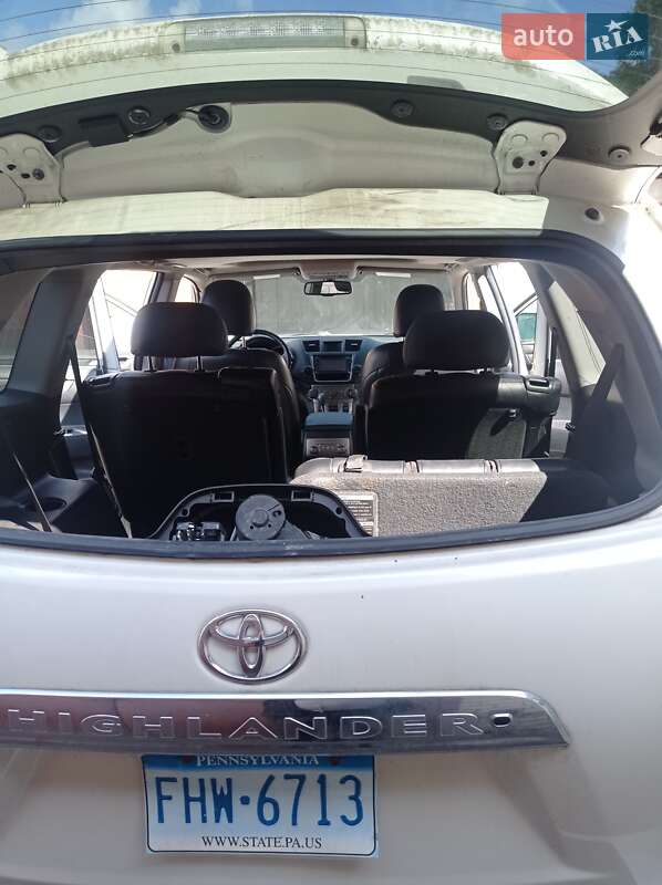 Позашляховик / Кросовер Toyota Highlander 2013 в Харкові