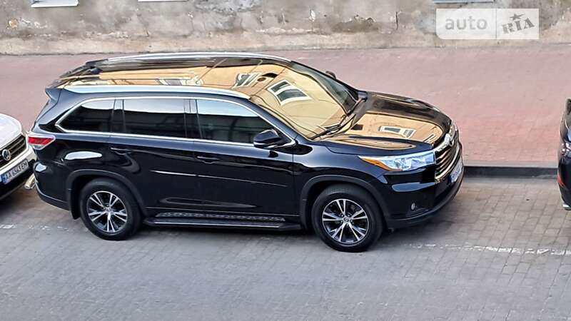 Внедорожник / Кроссовер Toyota Highlander 2015 в Одессе