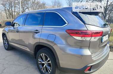 Позашляховик / Кросовер Toyota Highlander 2019 в Кременчуці