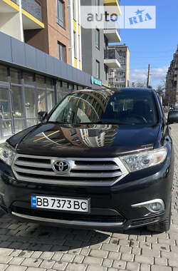 Позашляховик / Кросовер Toyota Highlander 2011 в Івано-Франківську