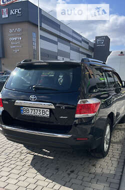 Внедорожник / Кроссовер Toyota Highlander 2011 в Ивано-Франковске