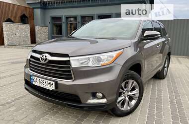 Позашляховик / Кросовер Toyota Highlander 2014 в Києві