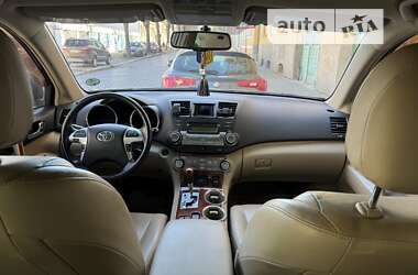 Внедорожник / Кроссовер Toyota Highlander 2011 в Мариуполе