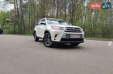 Позашляховик / Кросовер Toyota Highlander 2019 в Житомирі