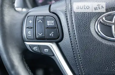 Toyota Highlander 2014
