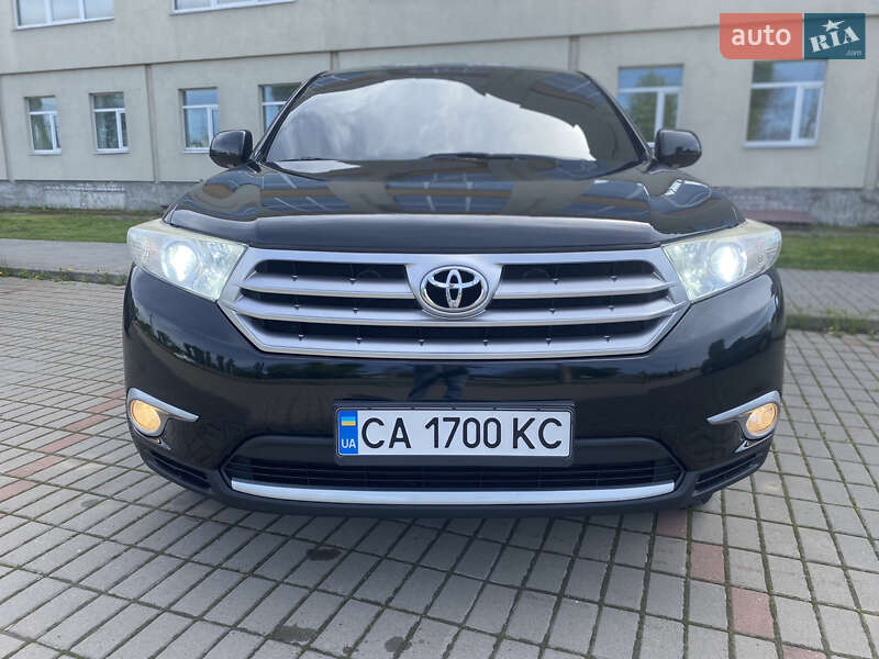 Позашляховик / Кросовер Toyota Highlander 2011 в Черкасах