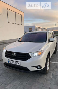 Внедорожник / Кроссовер Toyota Highlander 2013 в Луцке