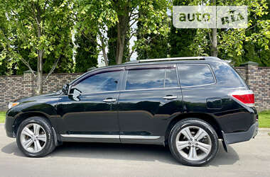 Внедорожник / Кроссовер Toyota Highlander 2011 в Киеве