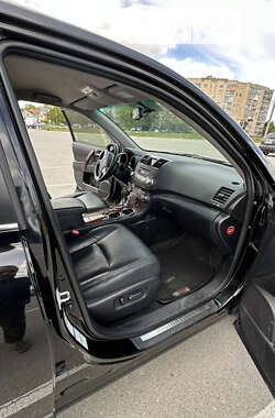 Внедорожник / Кроссовер Toyota Highlander 2011 в Каменец-Подольском