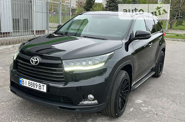 Внедорожник / Кроссовер Toyota Highlander 2014 в Кременчуге