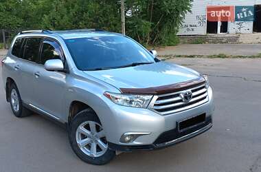 Внедорожник / Кроссовер Toyota Highlander 2011 в Кропивницком