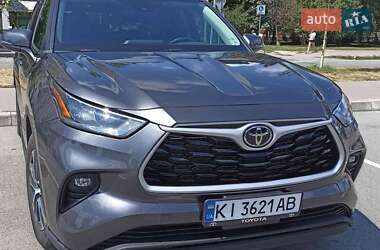 Внедорожник / Кроссовер Toyota Highlander 2020 в Киеве