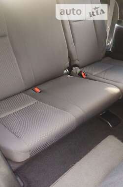 Позашляховик / Кросовер Toyota Highlander 2014 в 