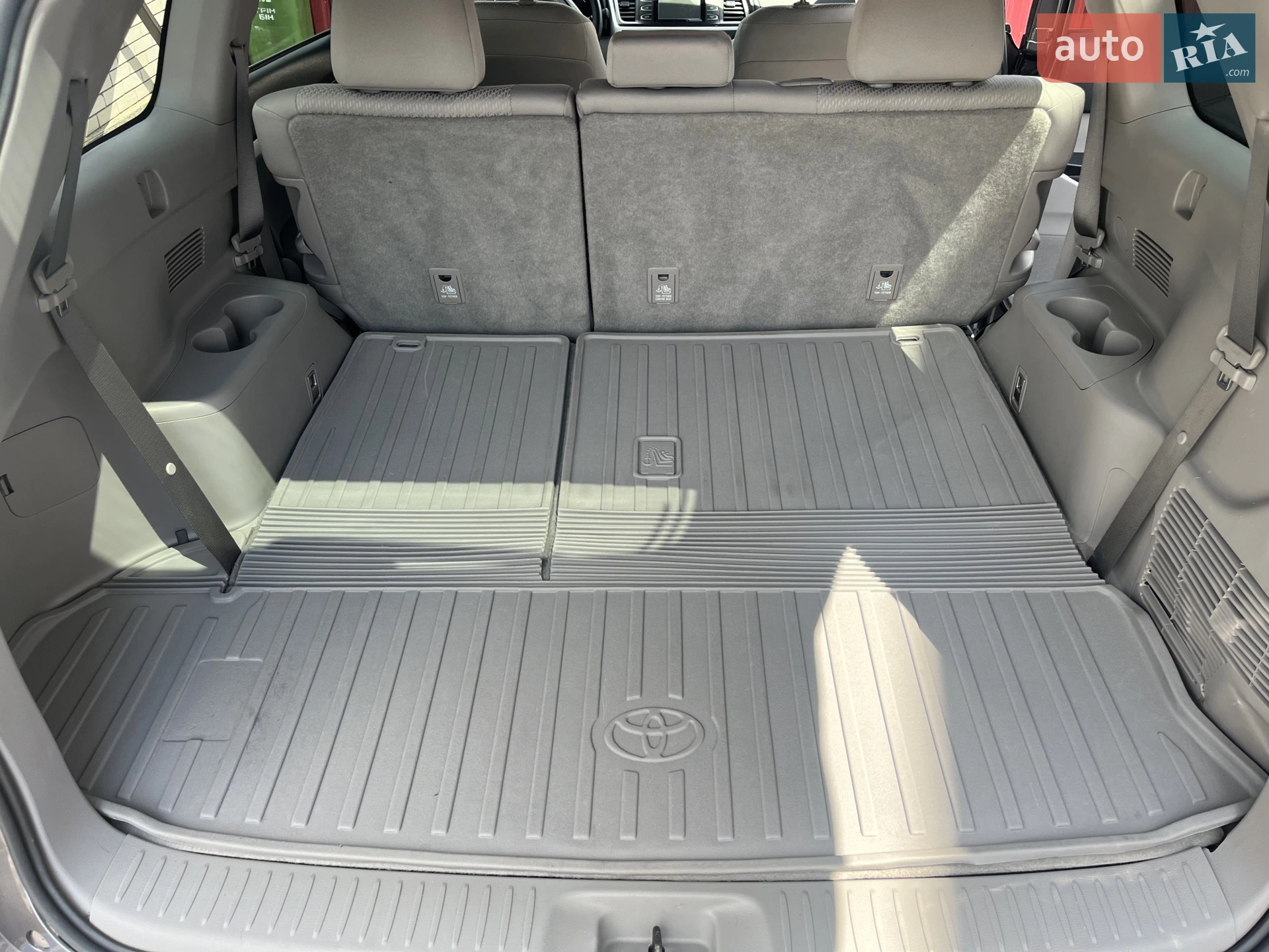 2017 Toyota Highlander - мініатюра 9