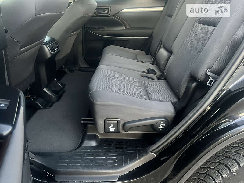 Внедорожник / Кроссовер Toyota Highlander 2014 в Одессе фото 26 Внедорожник / Кроссовер Toyota Highlander 2014 в Одессе