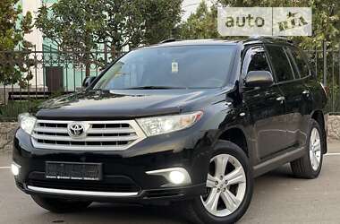 Внедорожник / Кроссовер Toyota Highlander 2011 в Харькове