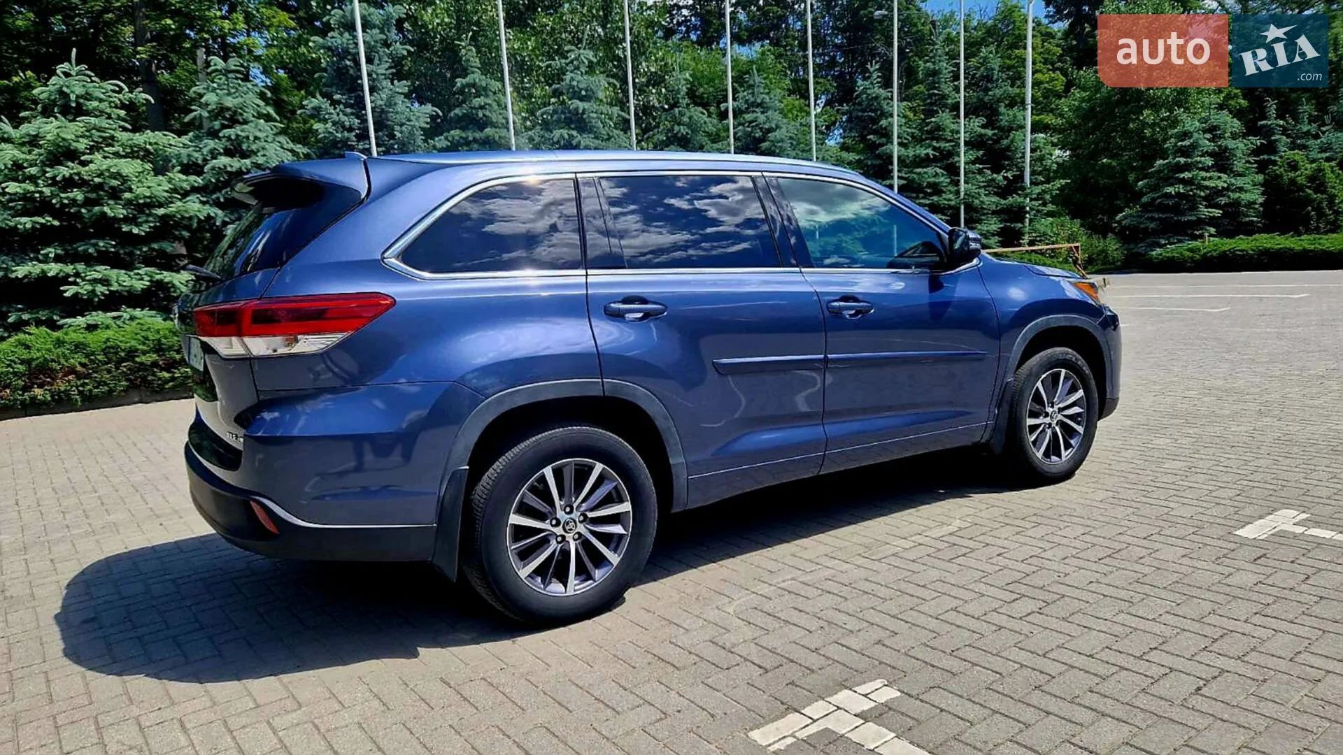 2017 Toyota Highlander - мініатюра 11