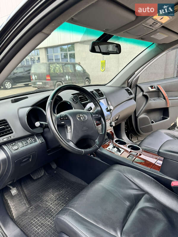 Позашляховик / Кросовер Toyota Highlander 2011 в Києві фото 5 Позашляховик / Кросовер Toyota Highlander 2011 в Києві