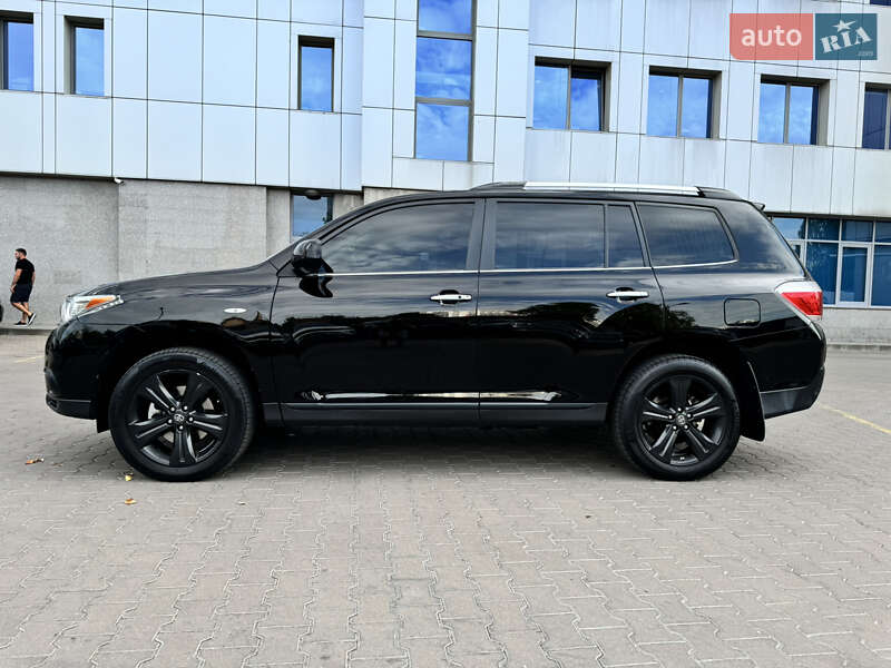 Позашляховик / Кросовер Toyota Highlander 2011 в Києві фото 13 Позашляховик / Кросовер Toyota Highlander 2011 в Києві