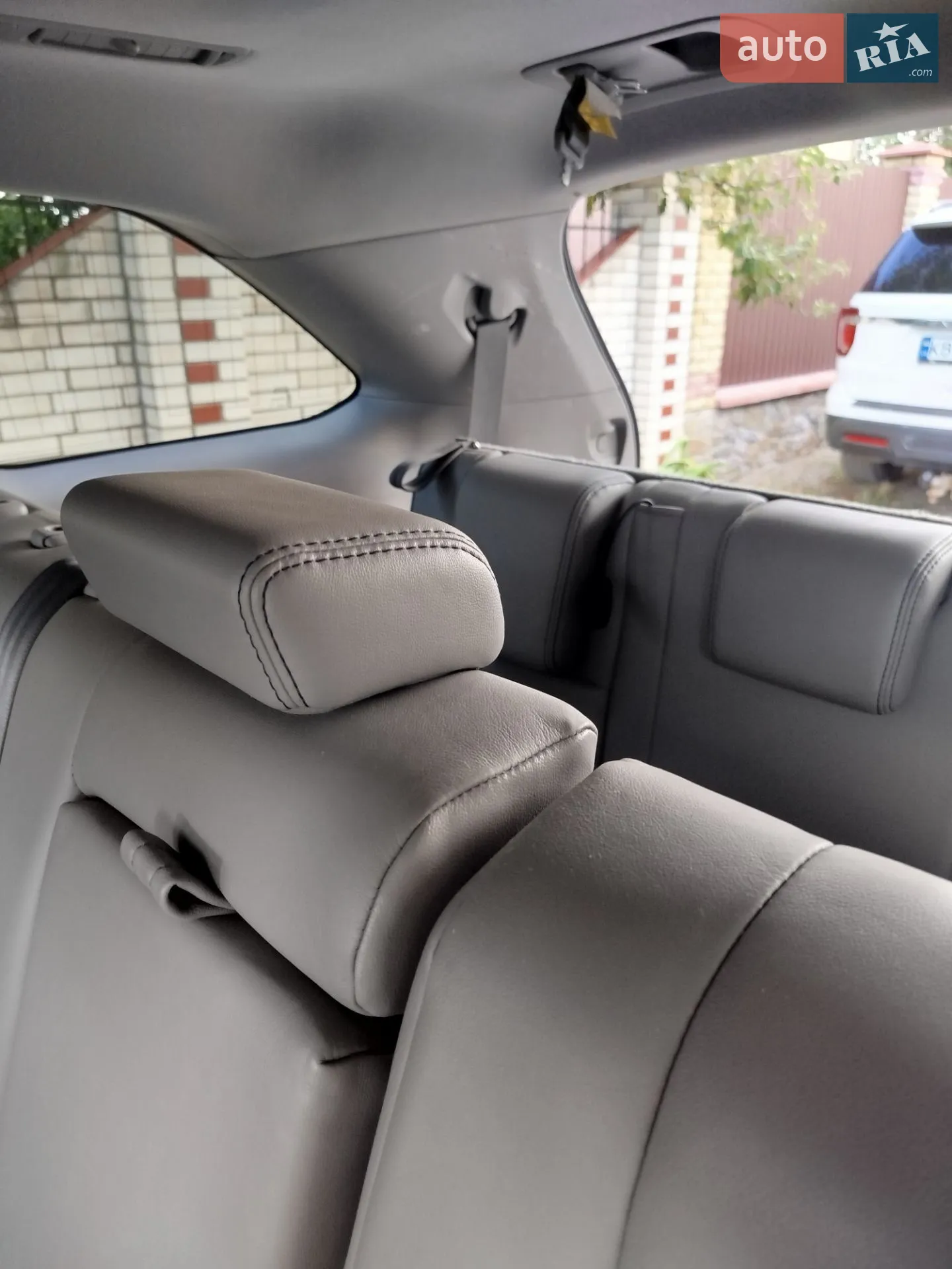 2016 Toyota Highlander - мініатюра 16