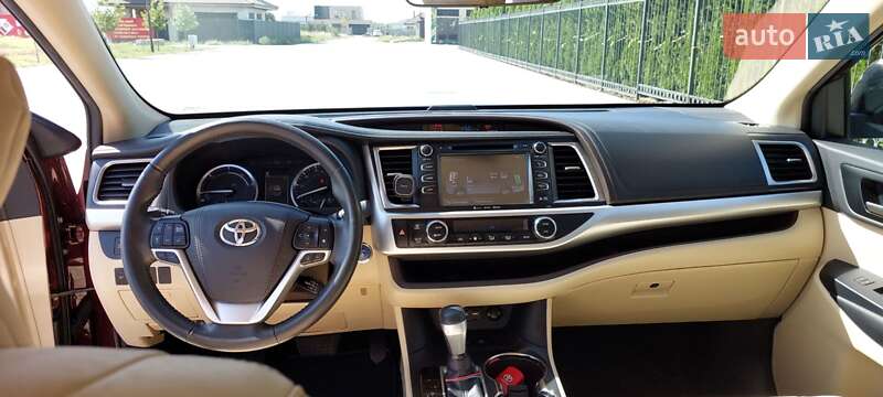 Внедорожник / Кроссовер Toyota Highlander 2019 в Одессе фото 12 Внедорожник / Кроссовер Toyota Highlander 2019 в Одессе
