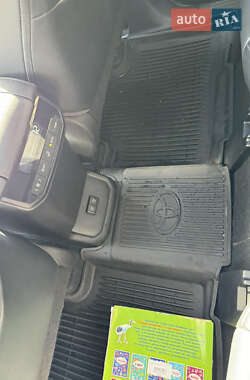 Позашляховик / Кросовер Toyota Highlander 2020 в Києві