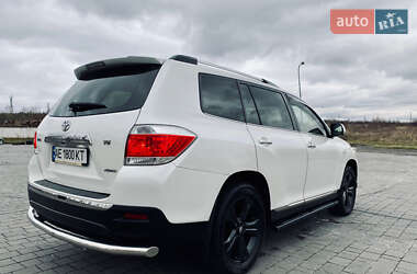 Внедорожник / Кроссовер Toyota Highlander 2013 в 
