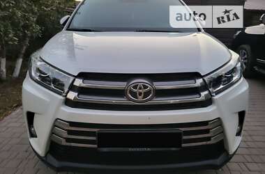 Позашляховик / Кросовер Toyota Highlander 2019 в Харкові